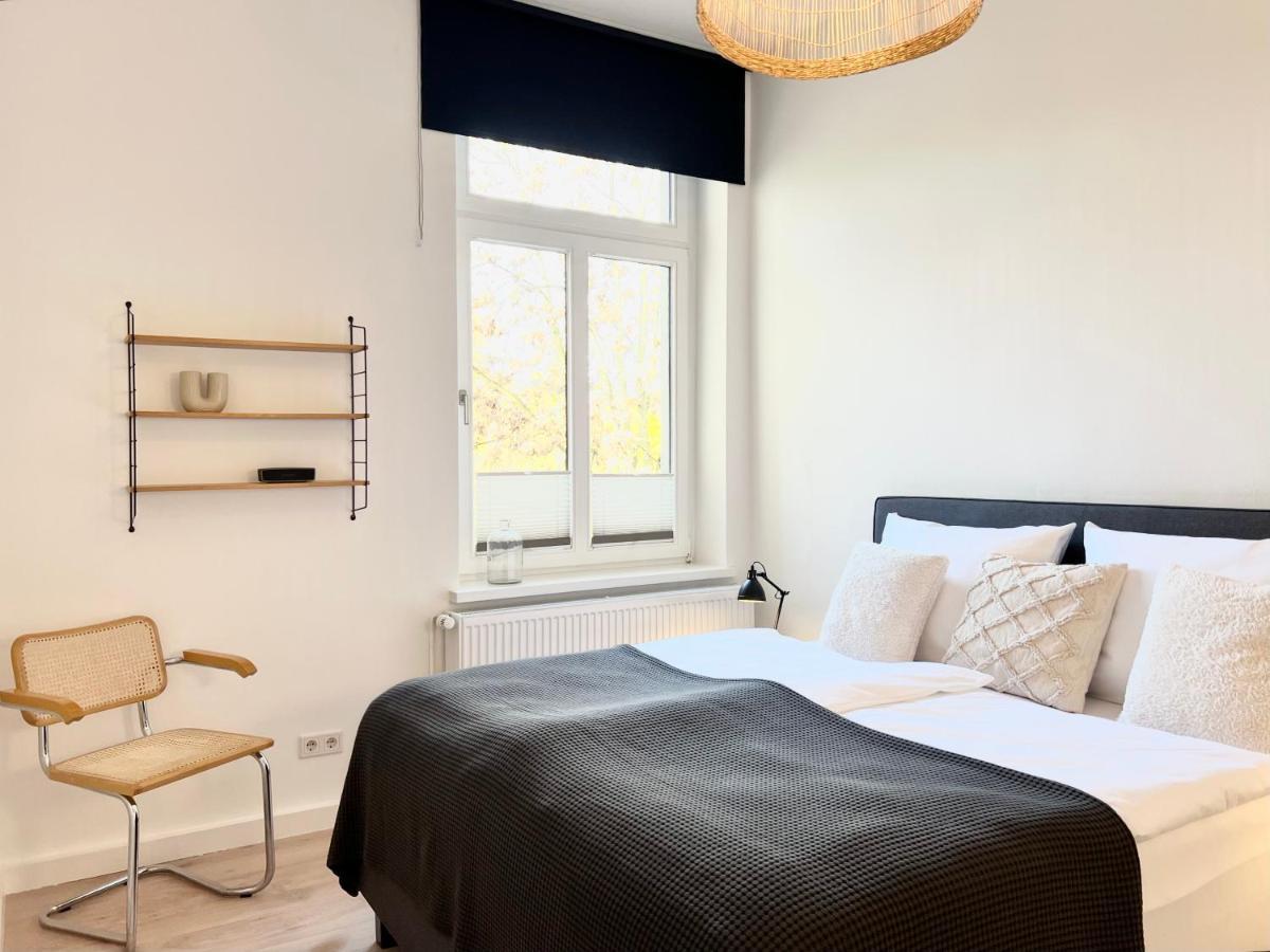 Makers And Rooms Apartment 01 Pauline 110Qm Parkplatz 1-4 Personen Detmold Buitenkant foto