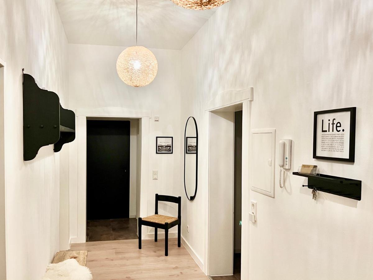 Makers And Rooms Apartment 01 Pauline 110Qm Parkplatz 1-4 Personen Detmold Buitenkant foto